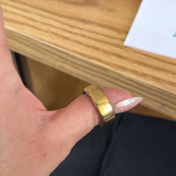 Oura Ring. - Picture 3 of 3